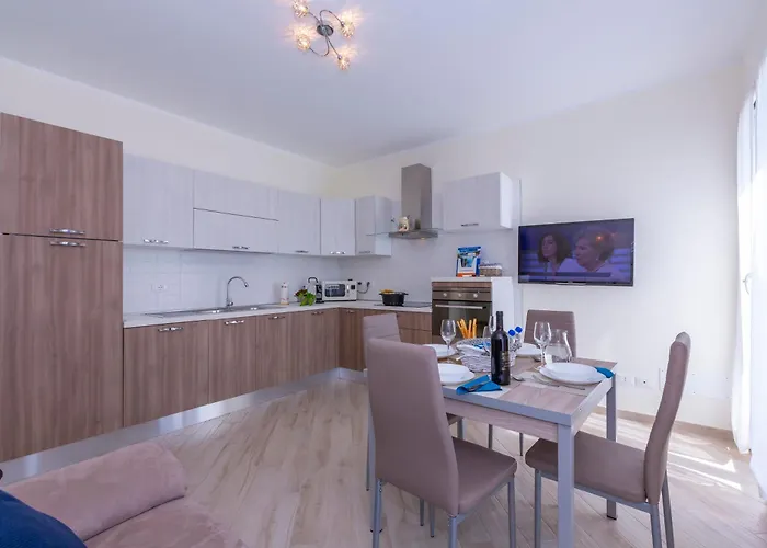 Serena 1 Amazing Sea View - Happy Apartment Alassio