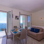 Serena 1 Amazing Sea View - Happy *